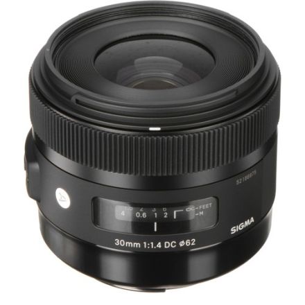 SIGMA LENS 30MM F1.4 DC HSM F/CANON