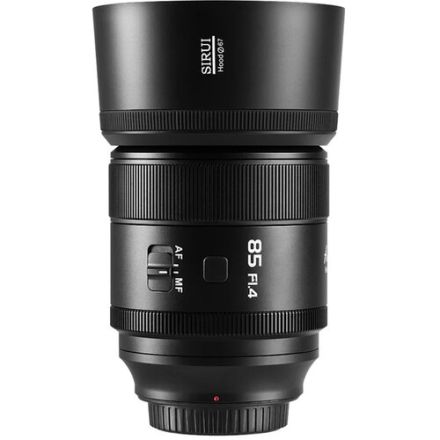 SIRUI AU85-X AURORA SERIES 85MM F1.4 FULL-FRAME AF LENS (FUJI - X MOUNT)