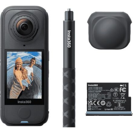 INSTA360 X4 AIR 8K 360 CAMERA STARTER BUNDLE (BLACK)
