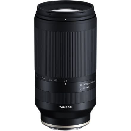 TAMRON A047S 70-300MM F4 .5-6.3 DI III RXD LENS FOR SONY E WITH HOOD