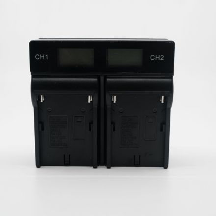 XINRU DUAL CHARGER WITH LCD FOR NP-F750 بطاريات ومزودات طاقة